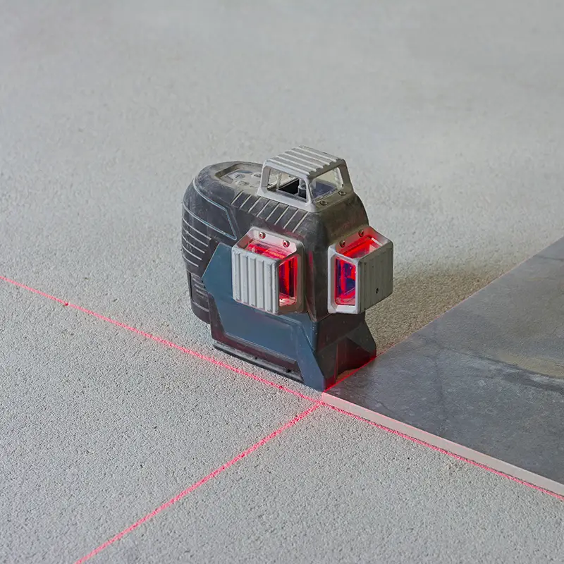 Laser-Nivelliergerät für präzise Fliesen- und Handwerksarbeiten